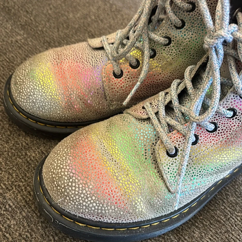 Dr. Martens Girl's 1460 Glitter J Pascal Rainbow Pastel Boots‎ Size 2